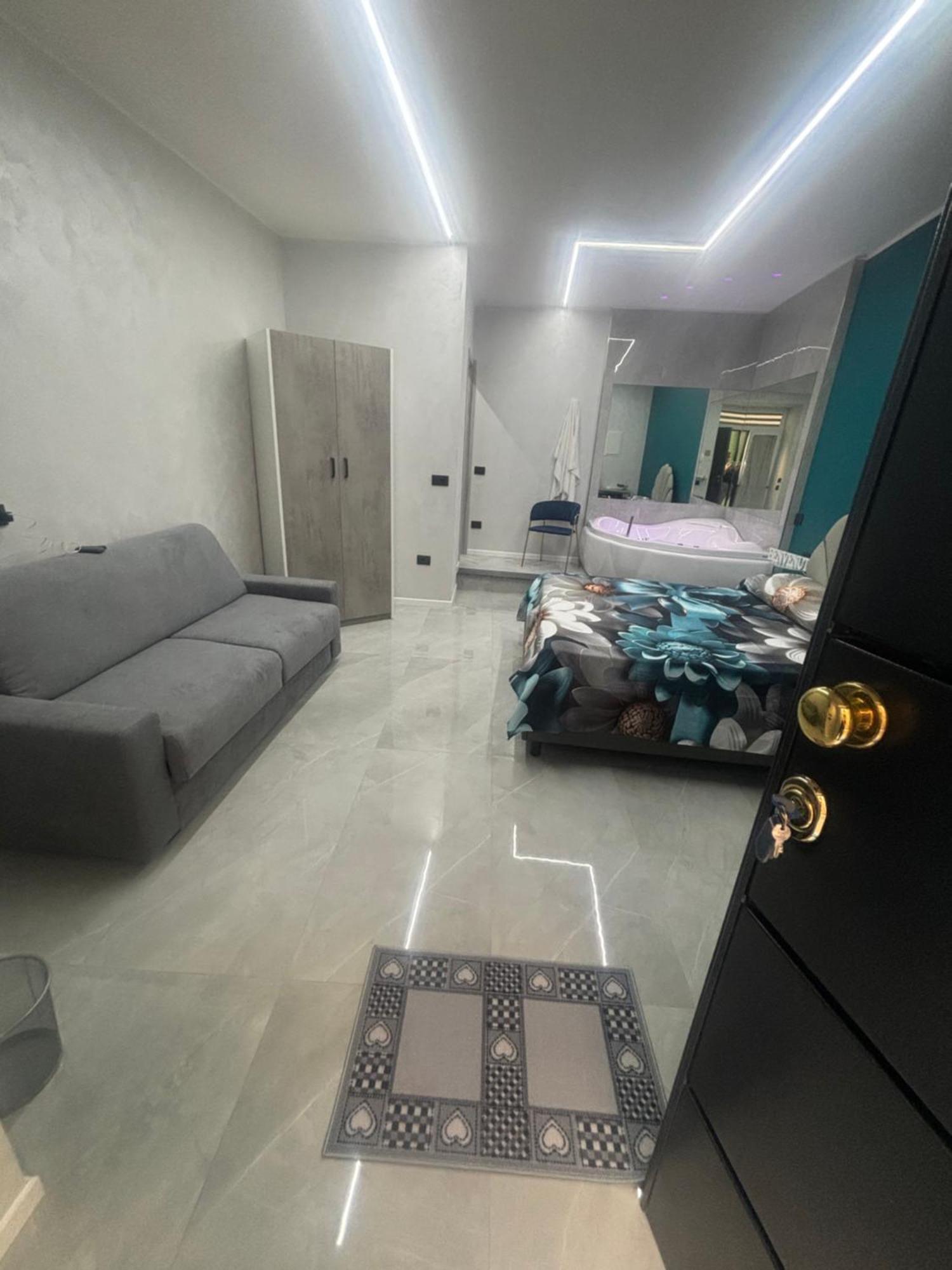 Kekka House Briante Apartment Napoli Bagian luar foto